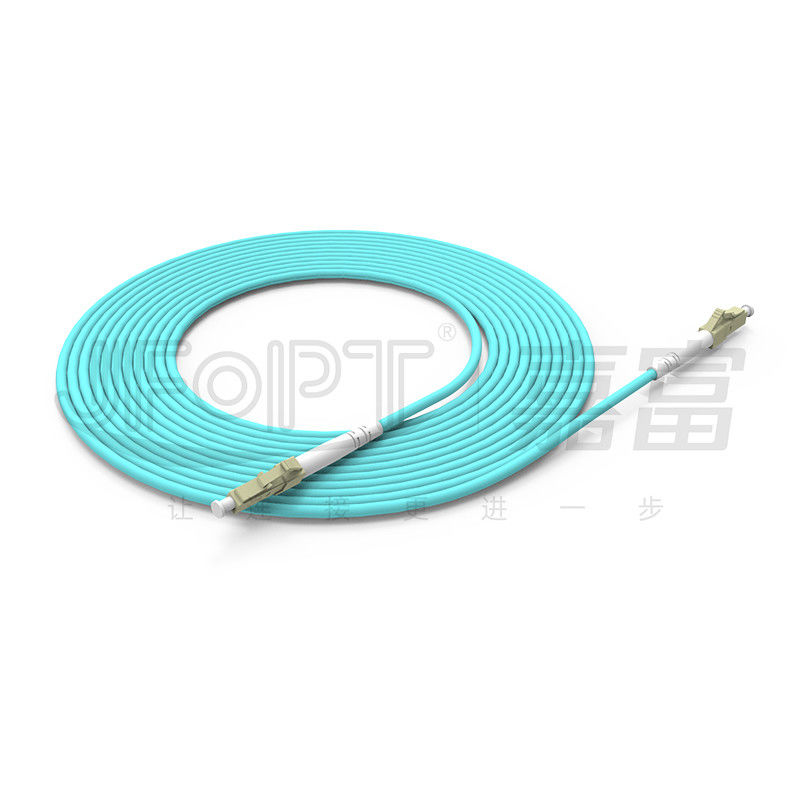 cable LC-LC OM4 OM5 Data Center con varios modos de funcionamiento del remiendo de la fibra óptica 10G ignífugo