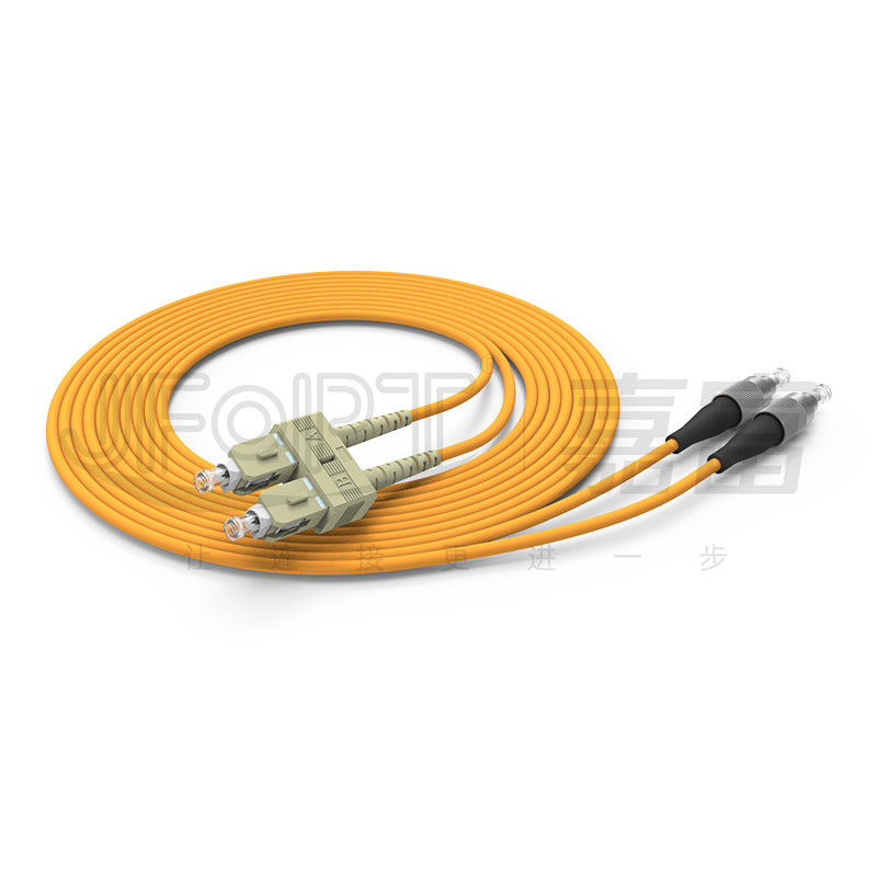 el cuadro 8 cable ROHS2.0 de 3.0m m de la fibra ALCANZA el tubo flojo del almacenador intermediario apretado ignífugo de la UL