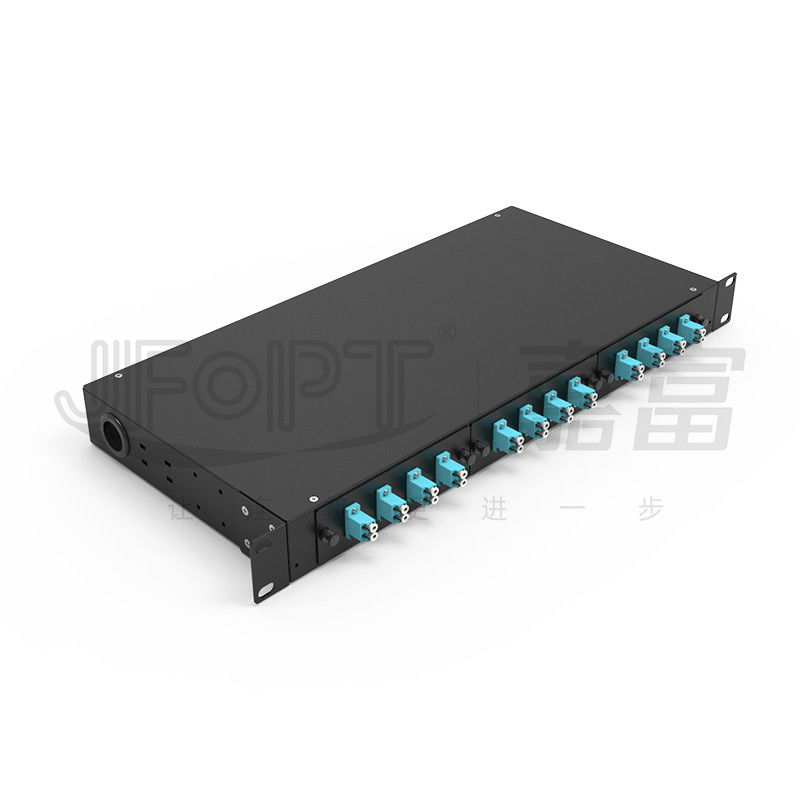 Panel de parche de fibra de acero laminado en frío 24 fibras de capacidad de 19 pulgadas montado en bastidor con bandeja de ranuras 12/24 SC / LC / FC / ST ODF fijo